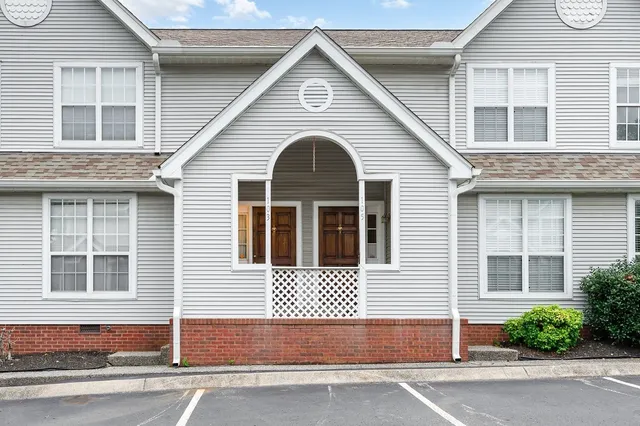 $359,900 | 103 Sylvan Glen Court, Nashville, TN 37209