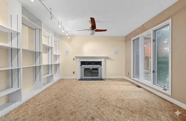 $995,500 | 7129 Lakeridge Place, Kalamazoo, MI 49009