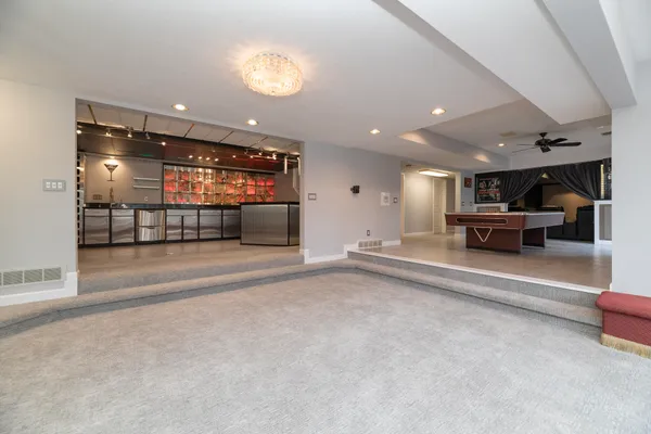$995,500 | 7129 Lakeridge Place, Kalamazoo, MI 49009