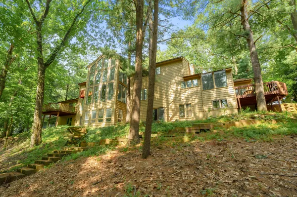 $995,500 | 7129 Lakeridge Place, Kalamazoo, MI 49009