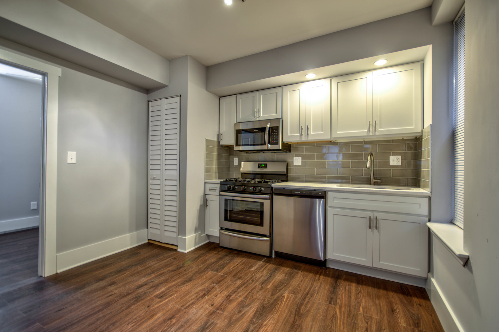 1441 West Cullerton Street, Unit GR Chicago, IL 60608 - Photo 3 of 12