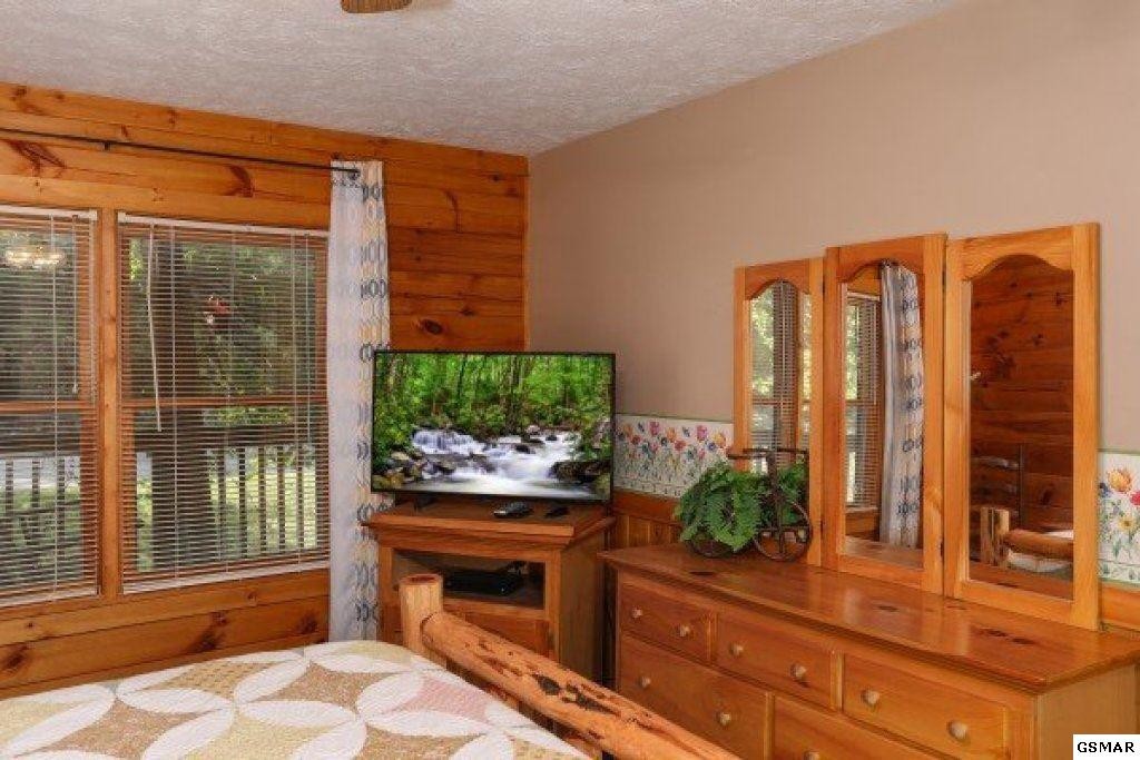 704 Grey Hawk Way Pigeon Forge, TN 37863 - Photo 24 of 29