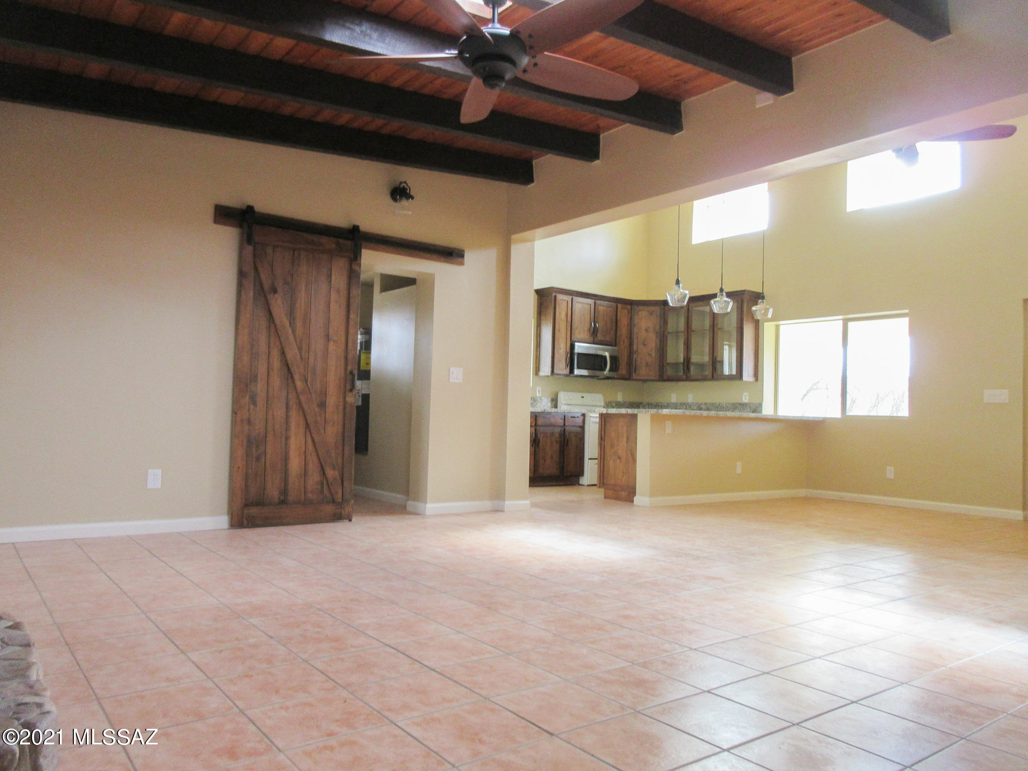 99 North River Road Nogales, AZ 85621 - Photo 4 of 29