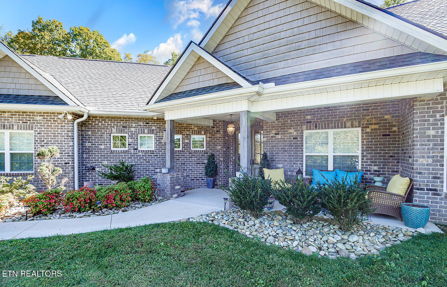 3333 Weaver Cemetery Road Knoxville, TN 37938 - Photo 3 of 29 3333 Weaver Cemetery Rd-large-003-011-DS