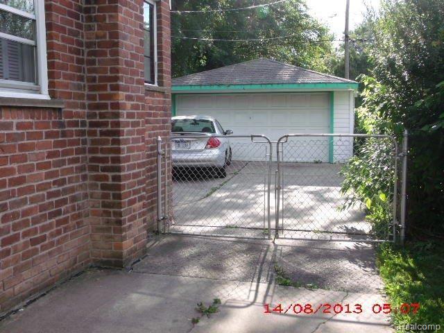430 Central Street Inkster, MI 48141 - Photo 2 of 9 GEDC0319.JPG