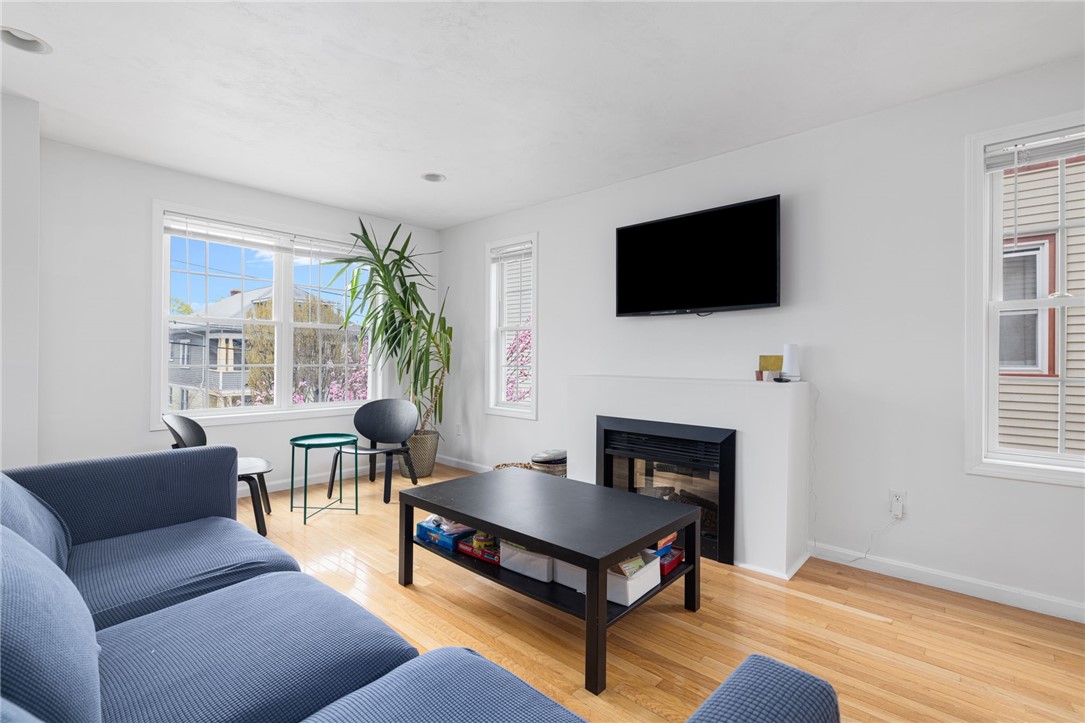 26 7th Street, Unit 1 Providence, RI 02906 - Photo 15 of 40