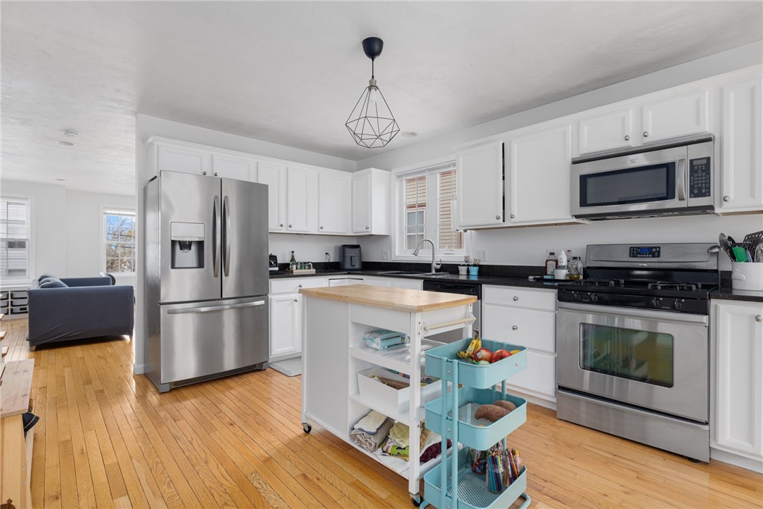 26 7th Street, Unit 1 Providence, RI 02906 - Photo 6 of 40