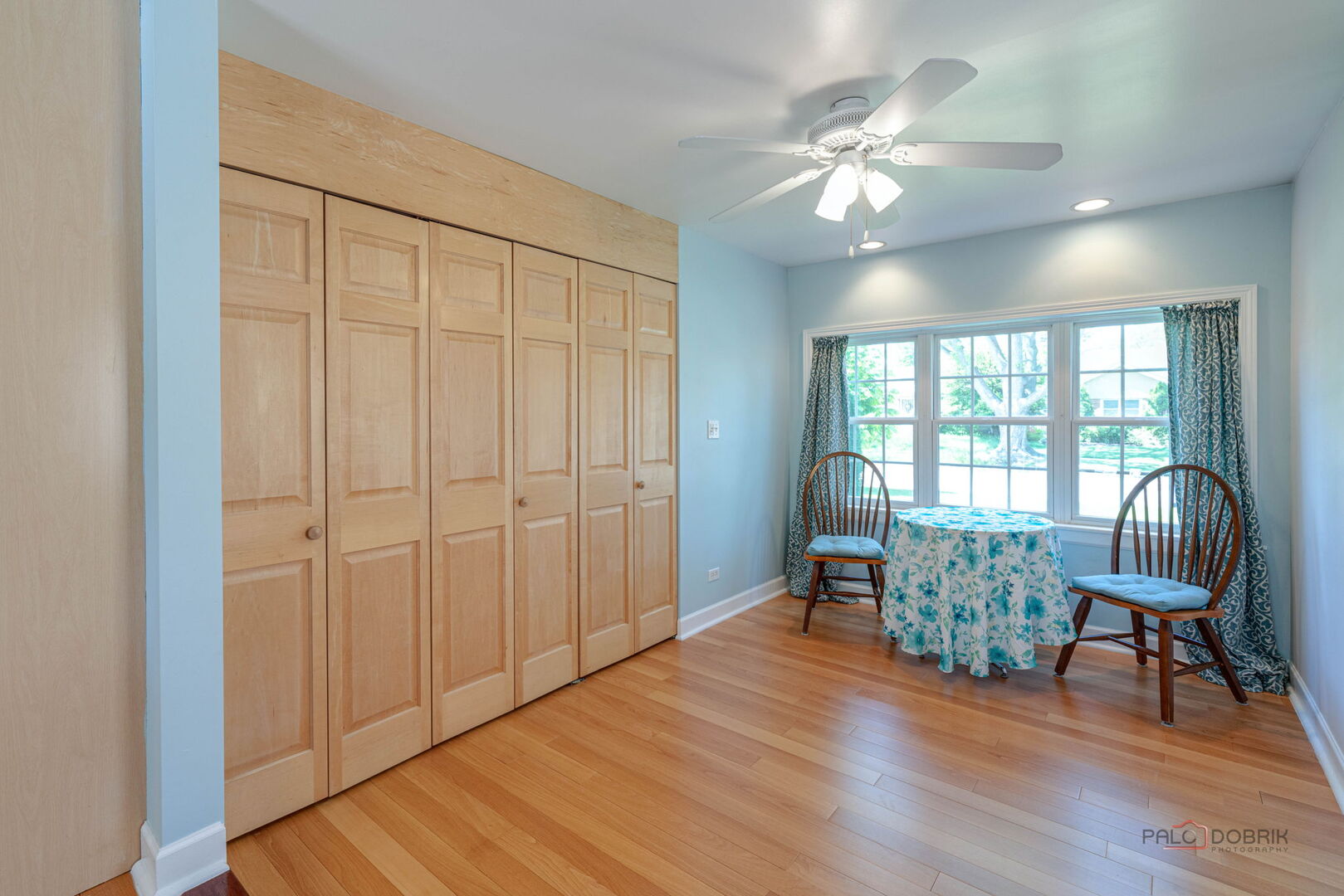225 Stratford Road Des Plaines, IL 60016 - Photo 6 of 35