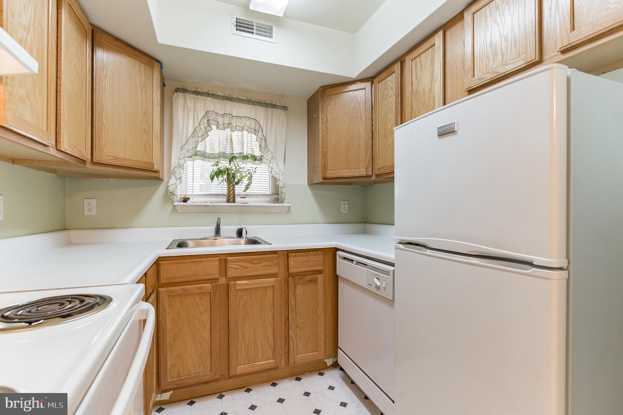 8030 Ditman Street, Unit 21D Philadelphia, PA 19136 - Photo 16 of 34