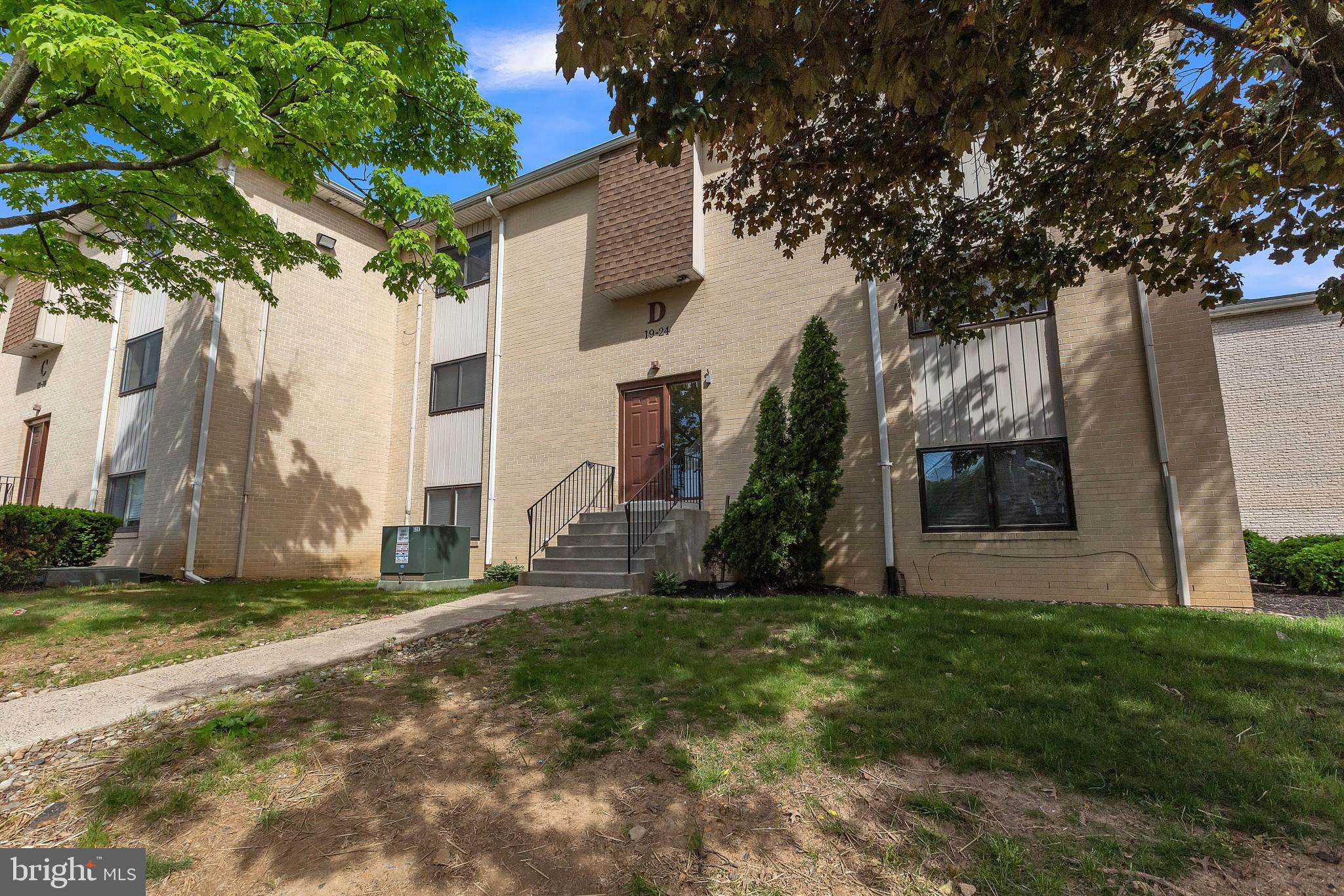 8030 Ditman Street, Unit 21D Philadelphia, PA 19136 - Photo 6 of 34