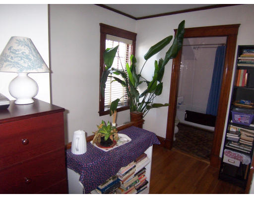 40 Surry Road Arlington, MA 02476 - Photo 6 of 10 Gallery Image 6
