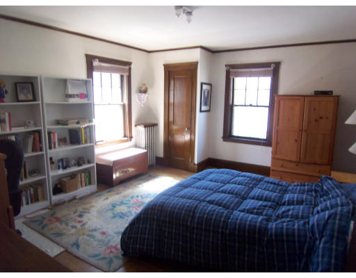 40 Surry Road Arlington, MA 02476 - Photo 7 of 10 Gallery Image 7