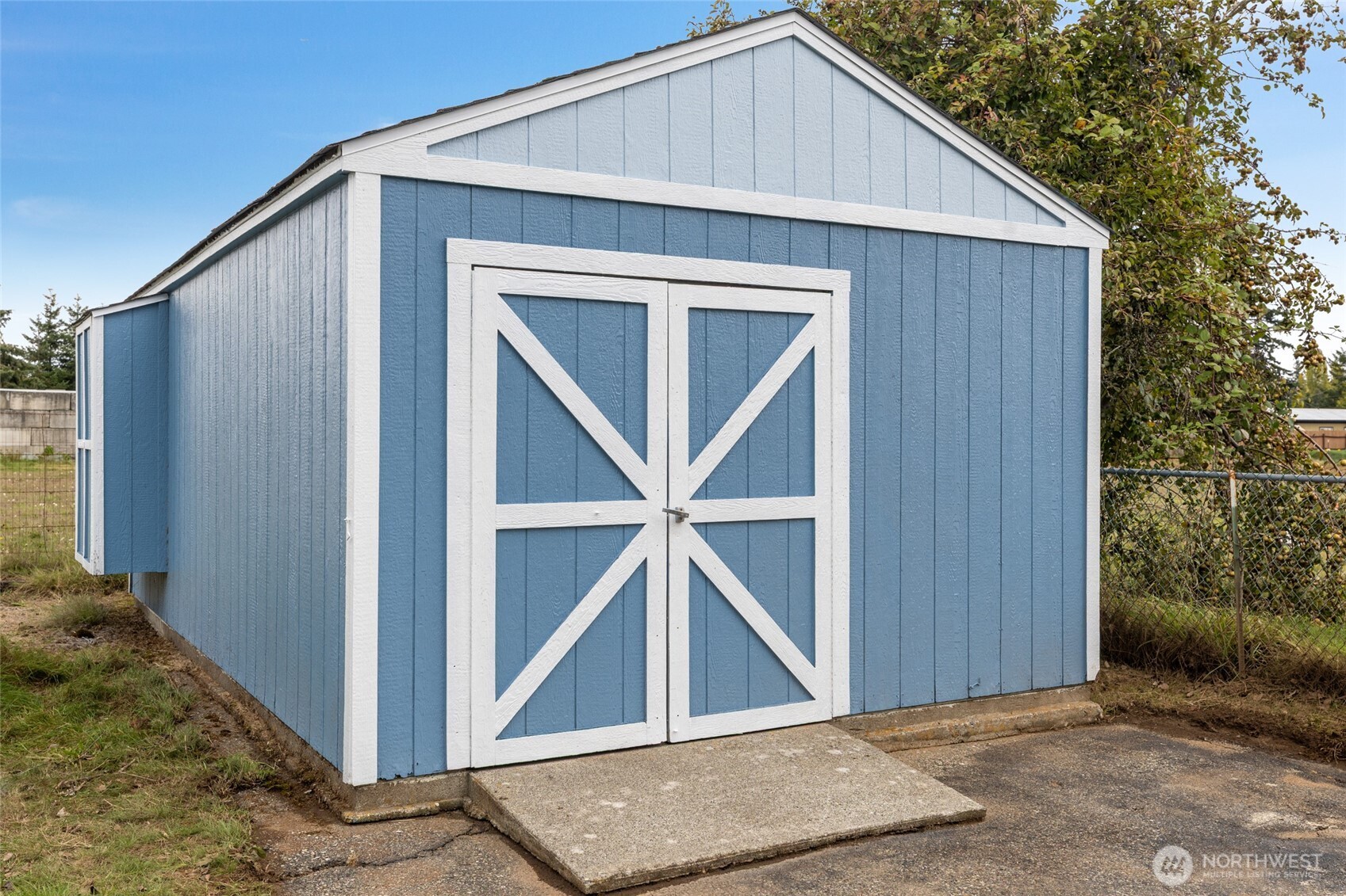 7007 Dahlberg Road Ferndale, WA 98248 - Photo 31 of 35 a view of outdoor space