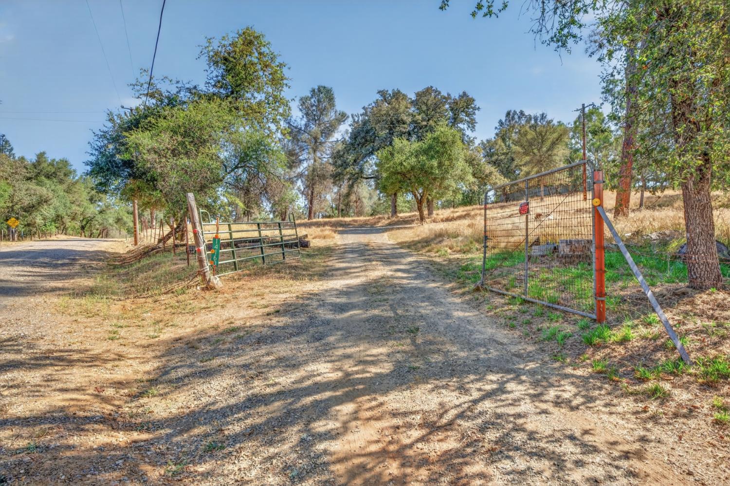 14163 Indiana School Road Dobbins, CA 95935 - Photo 2 of 17 Gallery Image 2