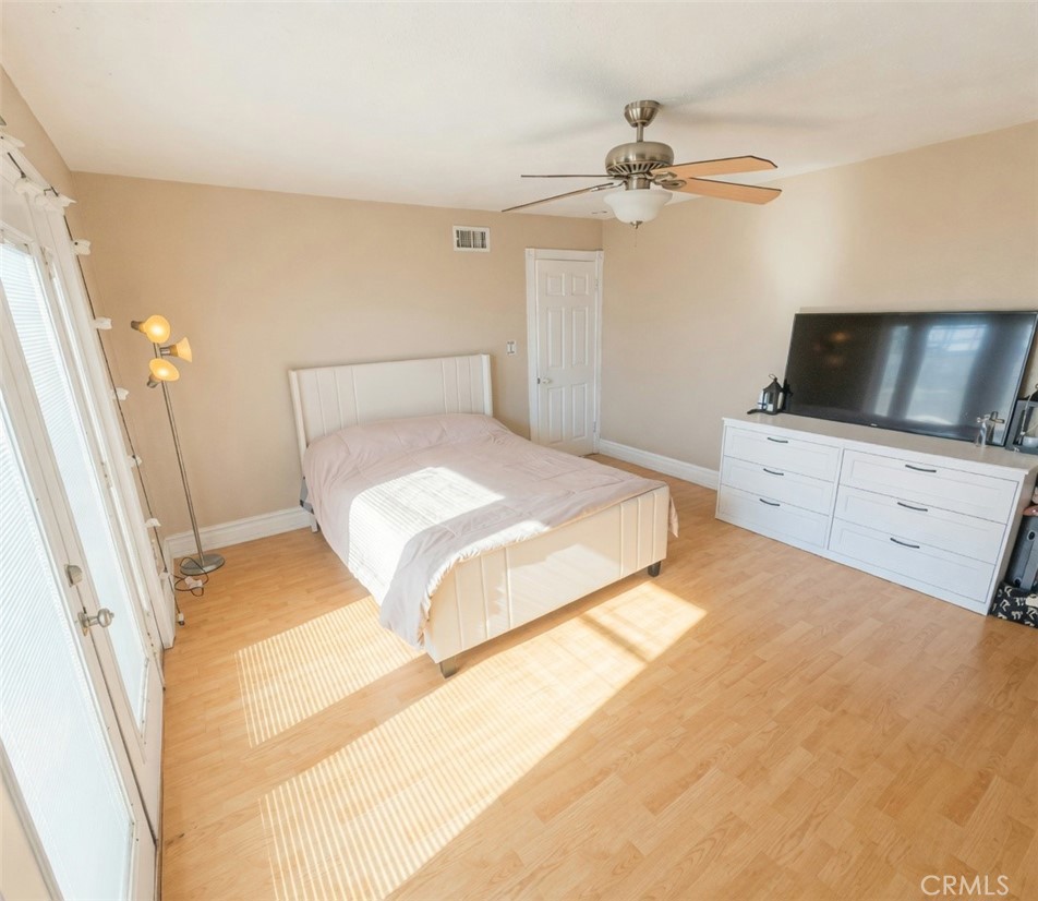 13814 Kiowa Road Apple Valley, CA 92307 - Photo 16 of 20