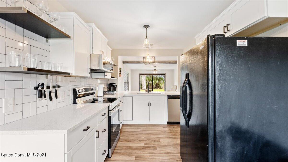 1690 Avery Road Northeast Palm Bay, FL 32905 - Photo 8 of 25 09-DSC05756
