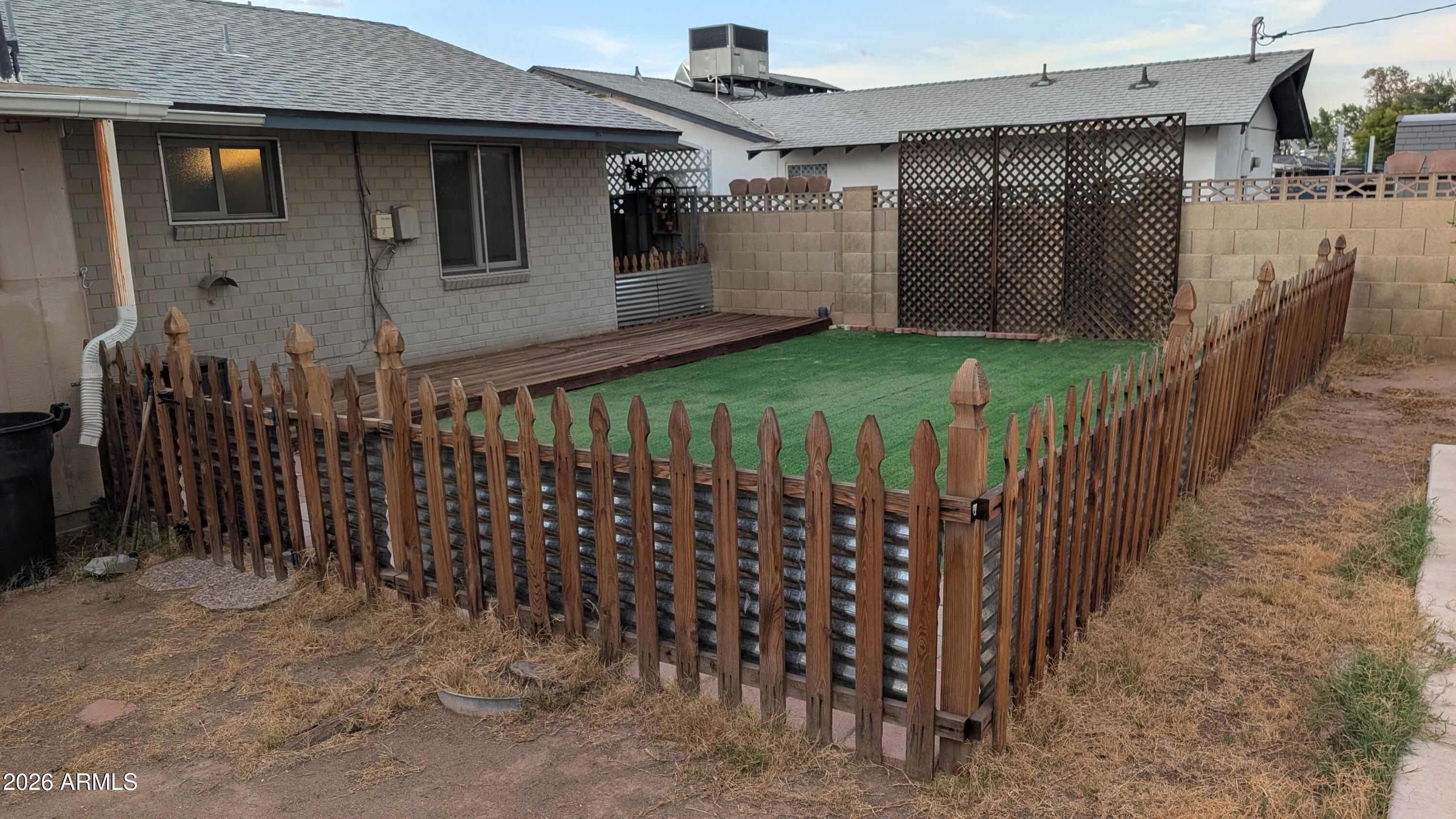 2245 West Osborn Road Phoenix, AZ 85015 - Photo 26 of 29 Pet Run