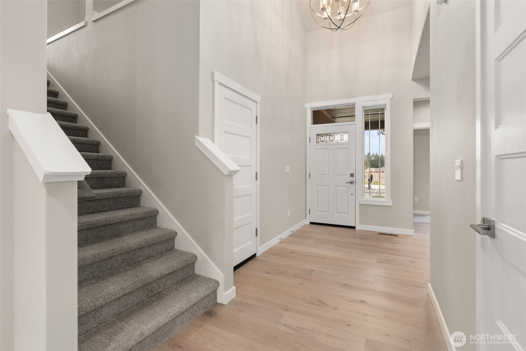 9644 7th Way Southeast Lacey, WA 98513 - Photo 4 of 38