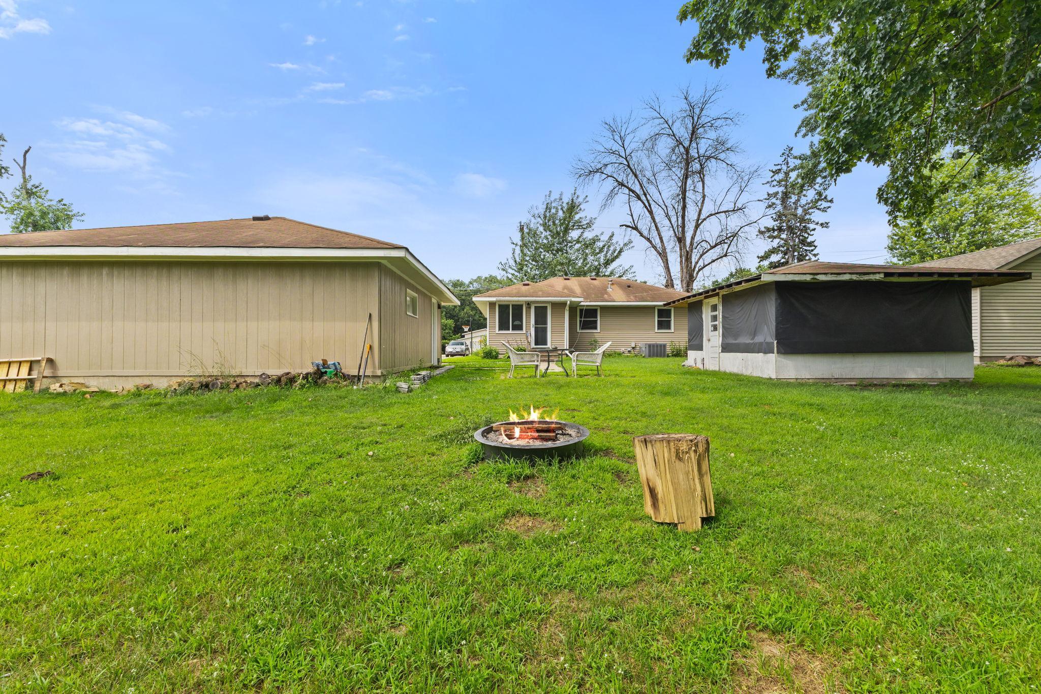 8385 East River Road Northwest Coon Rapids, MN 55433 - Photo 8 of 31 Gallery Image 8