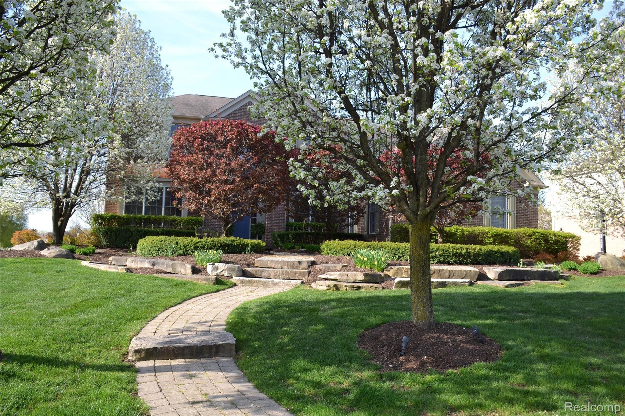 2373 Andover Boulevard Rochester, MI 48306 - Photo 2 of 52 DSC_1173.JPG