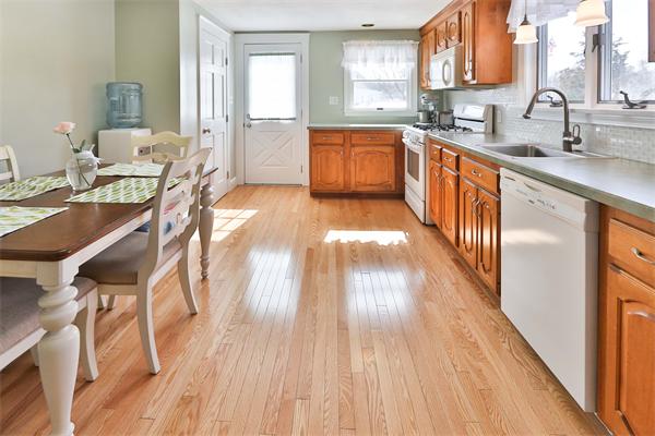 6 Ralph Road Danvers, MA 01923 - Photo 7 of 30 Gallery Image 7