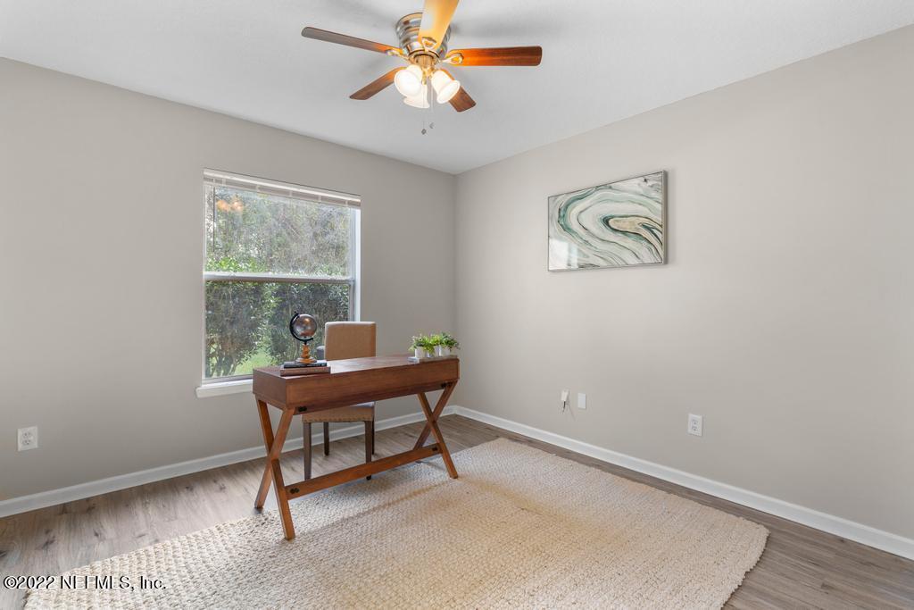 1229 Paradise Pond Road St. Augustine, FL 32092 - Photo 14 of 23 a workspace with furniture and window