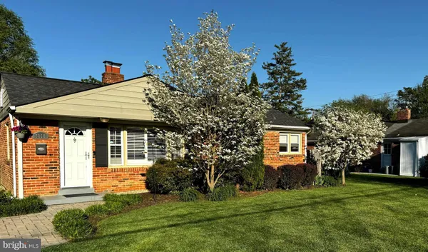 $4,000 | 8011 Jackson Road, Alexandria, VA 22308