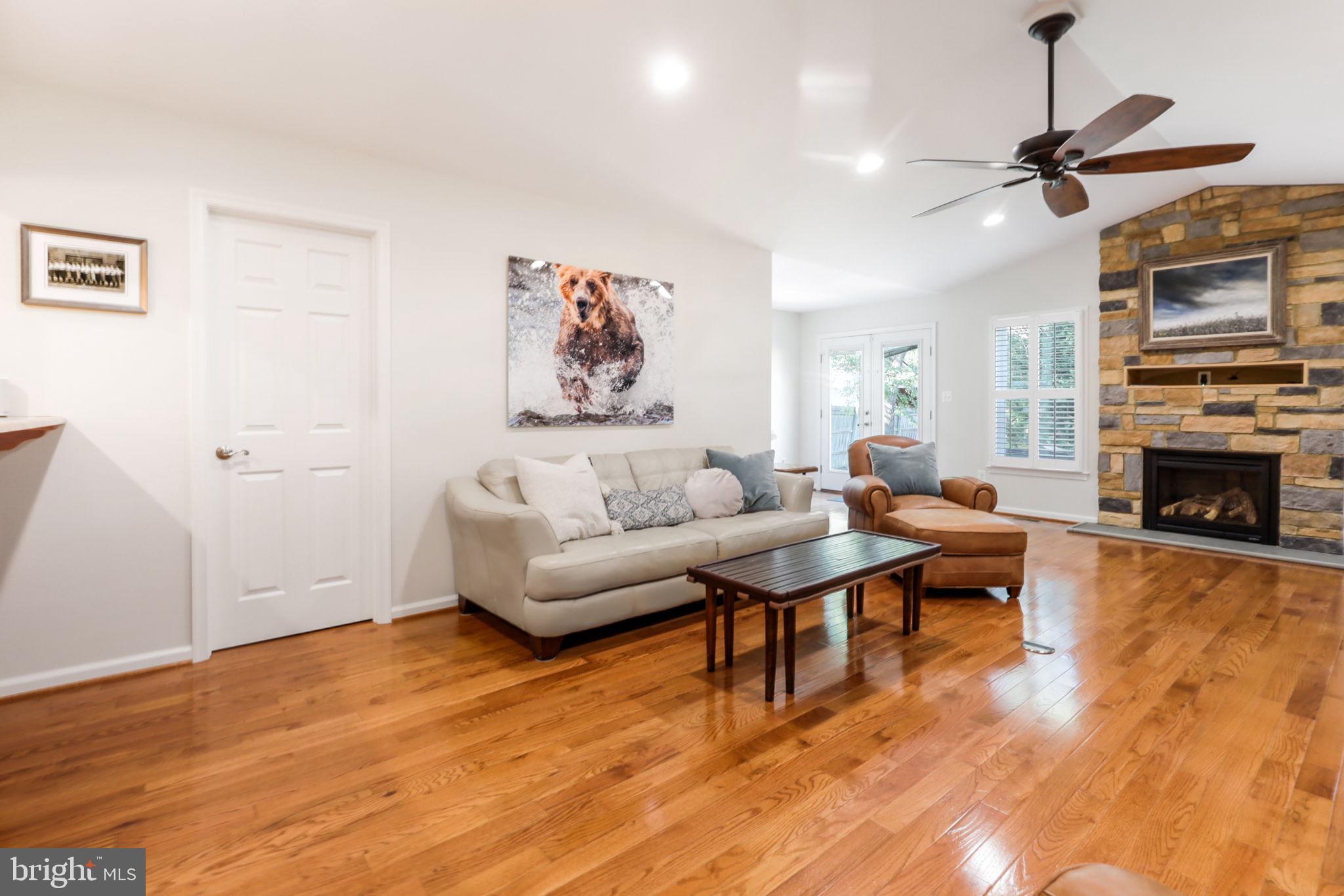 8011 Jackson Road Alexandria, VA 22308 - Photo 14 of 64