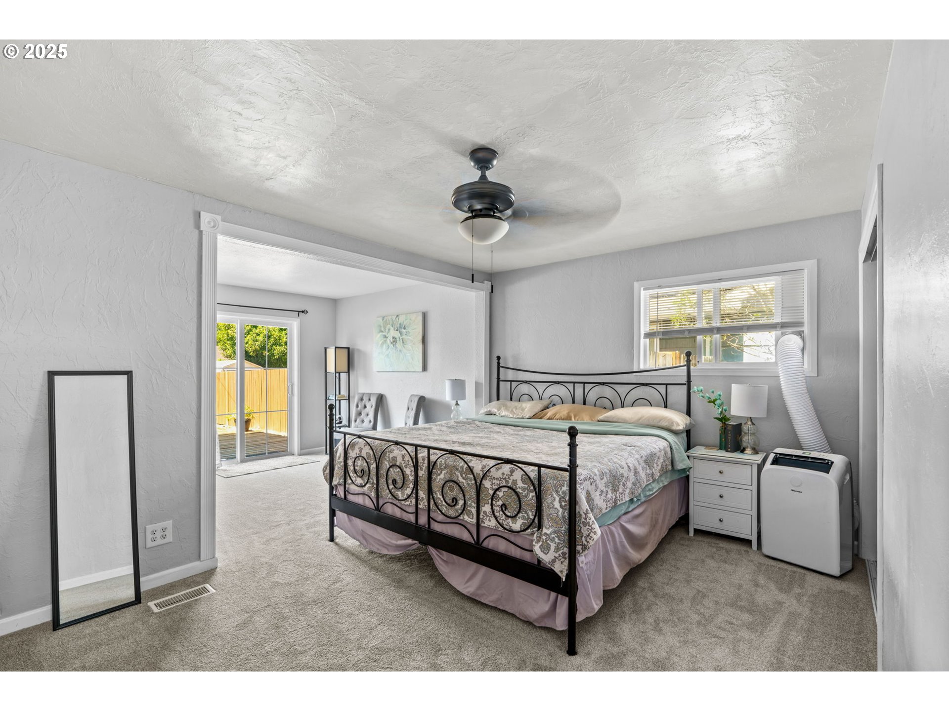 986 Archie Street Eugene, OR 97402 - Photo 12 of 37