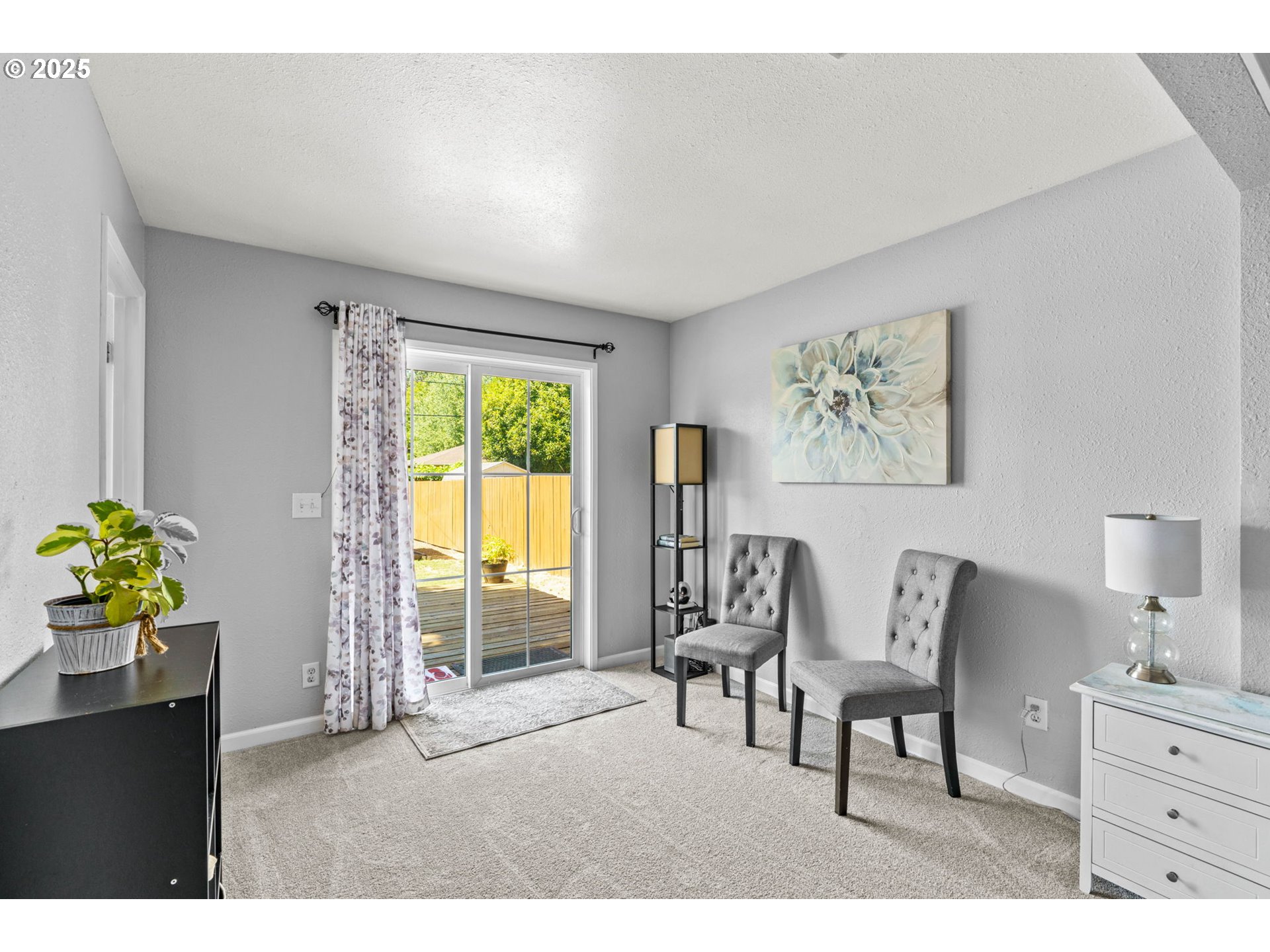 986 Archie Street Eugene, OR 97402 - Photo 14 of 37