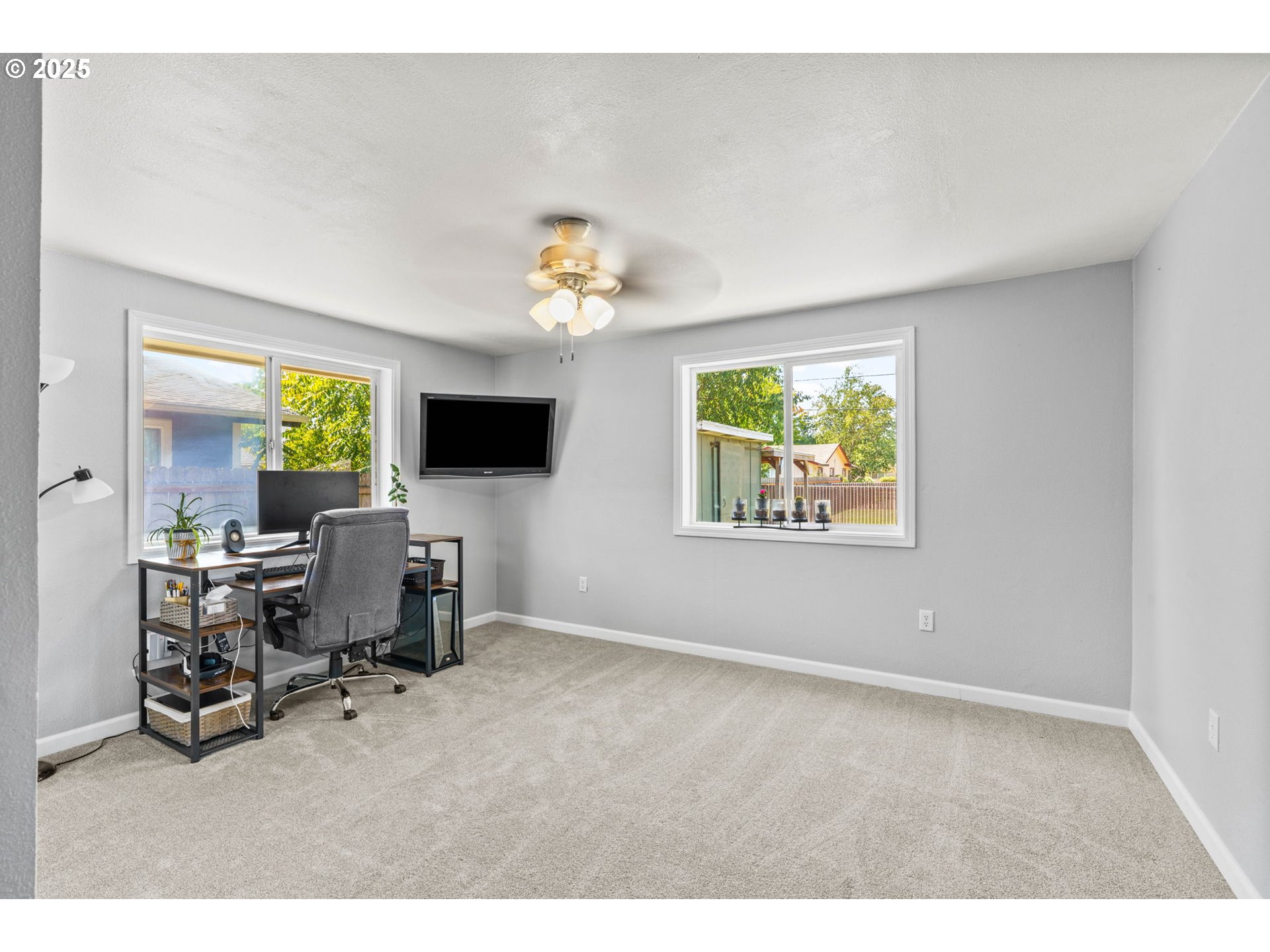 986 Archie Street Eugene, OR 97402 - Photo 24 of 37