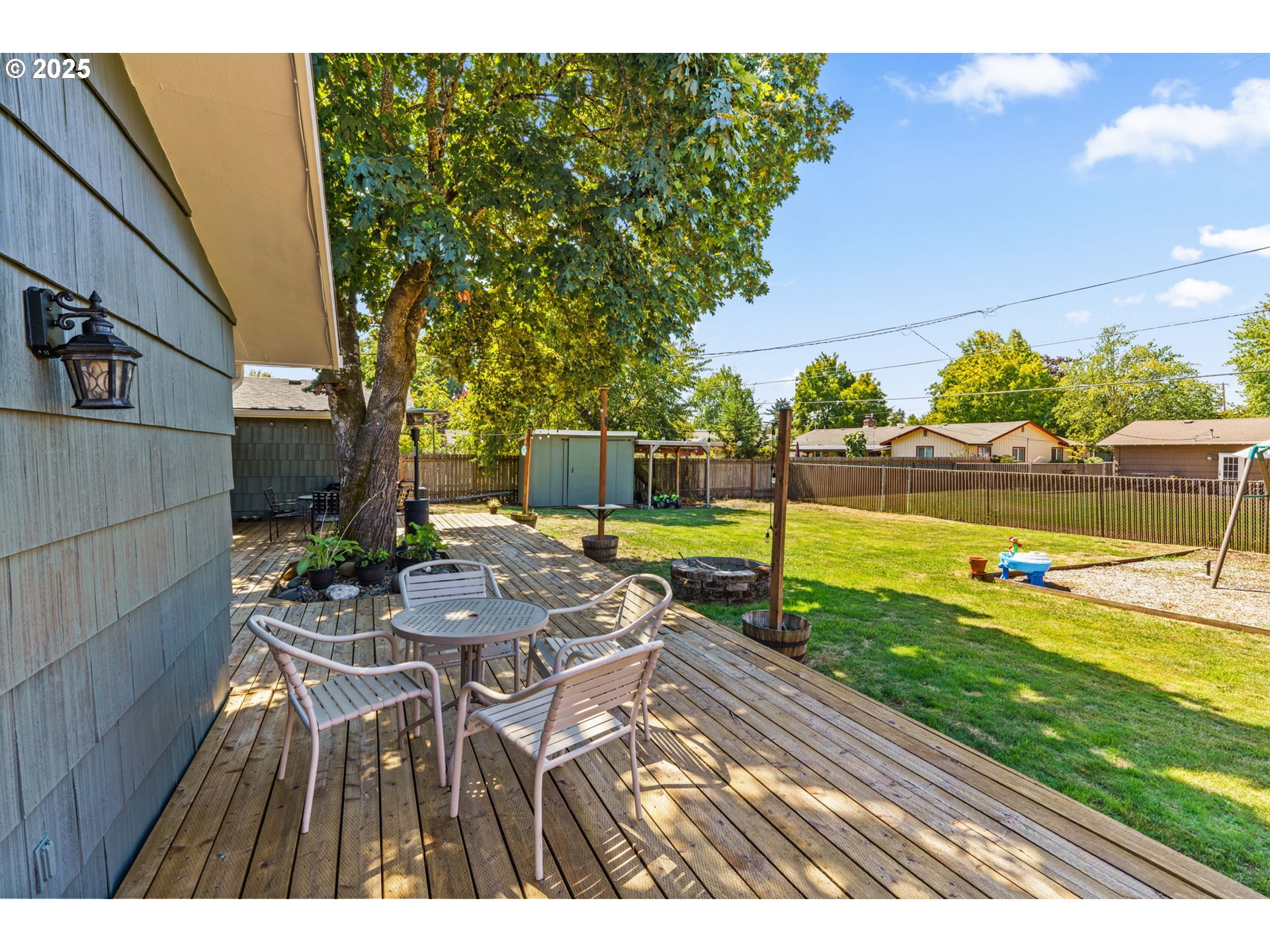 986 Archie Street Eugene, OR 97402 - Photo 31 of 37