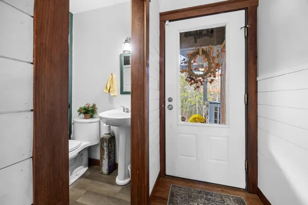 $608,000 | 69 Laffin Road, Frankfort, ME 04438