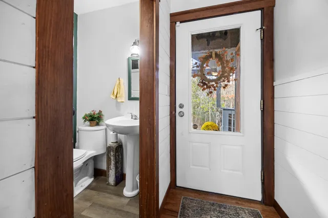 $625,000 | 69 Laffin Road, Frankfort, ME 04438