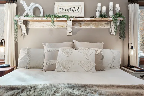 $608,000 | 69 Laffin Road, Frankfort, ME 04438