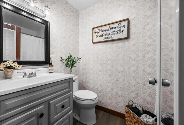 $608,000 | 69 Laffin Road, Frankfort, ME 04438