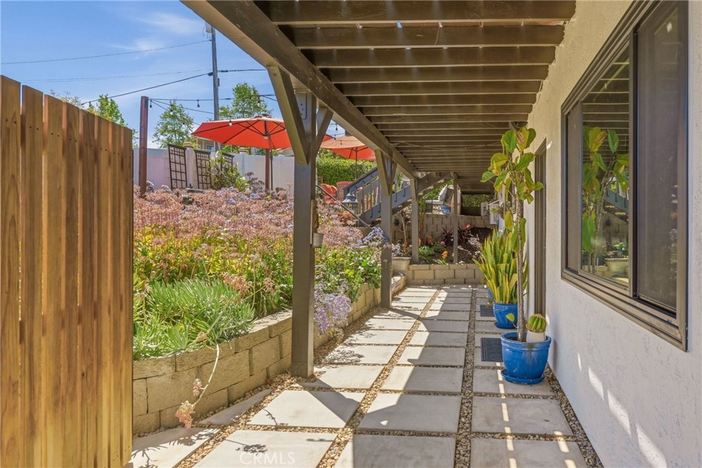 234 Spanish Spur, Unit 1 Fallbrook, CA 92028 - Photo 2 of 28
