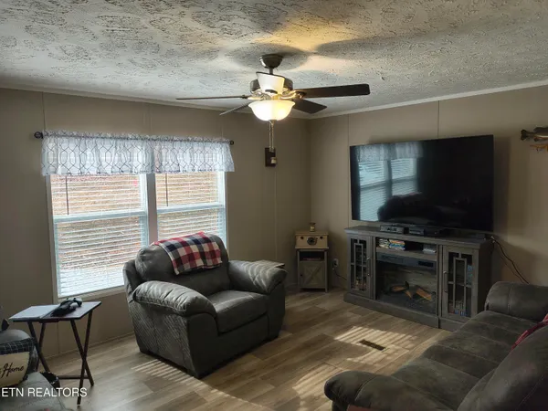 $369,000 | 315 Key Lane, Pioneer, TN 37847