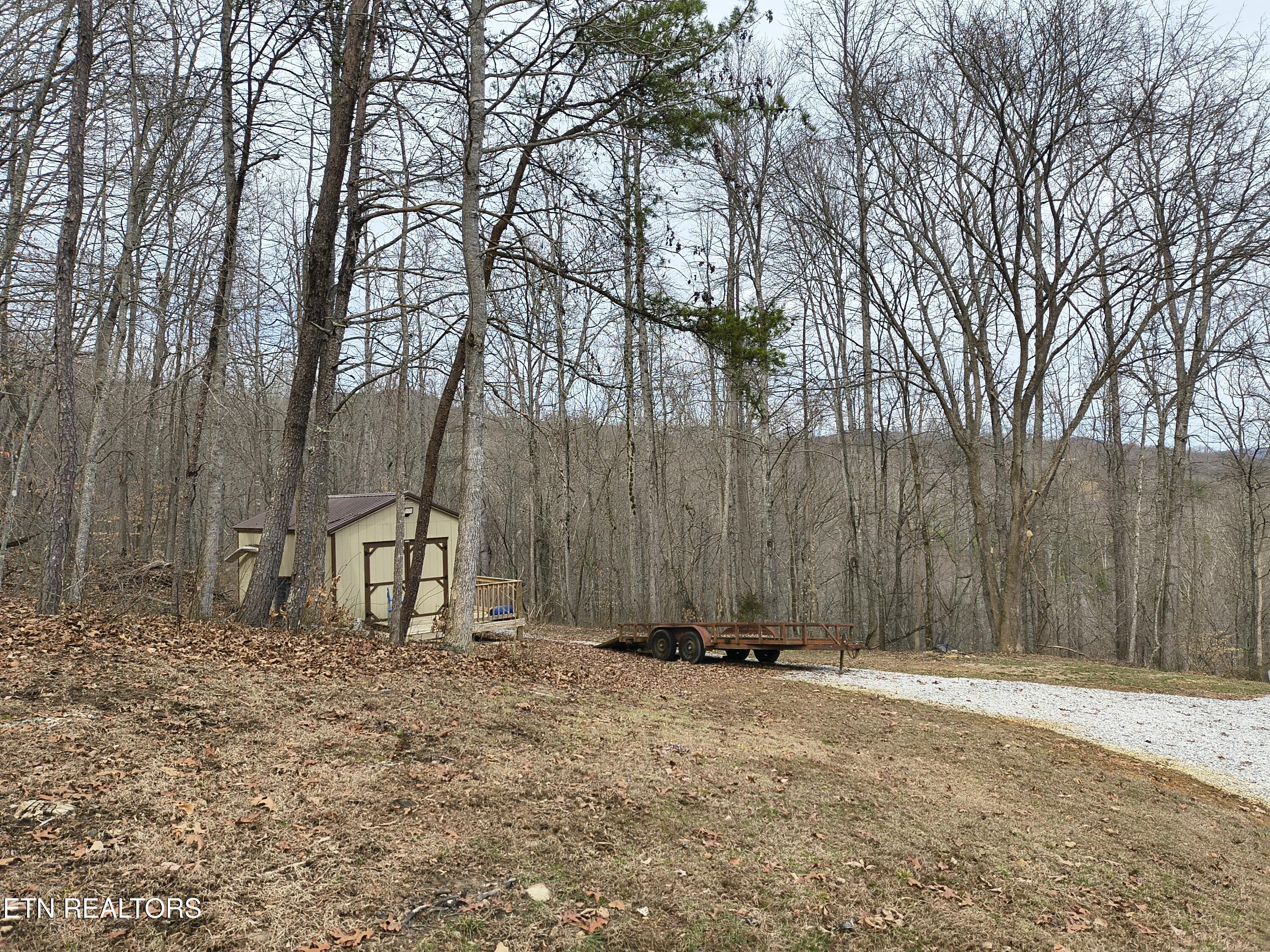 315 Key Lane Pioneer, TN 37847 - Photo 4 of 39 Pic 4