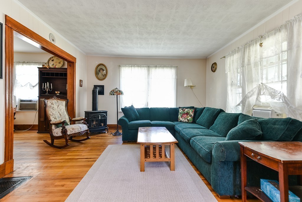 49 High Street Natick, MA 01760 - Photo 8 of 21 Gallery Image 8