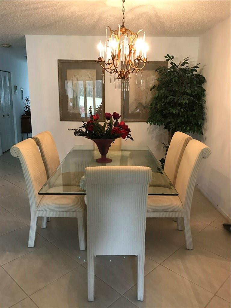 9270 Vista Del Lago, Unit 27E Boca Raton, FL 33428 - Photo 6 of 12 Photo 6