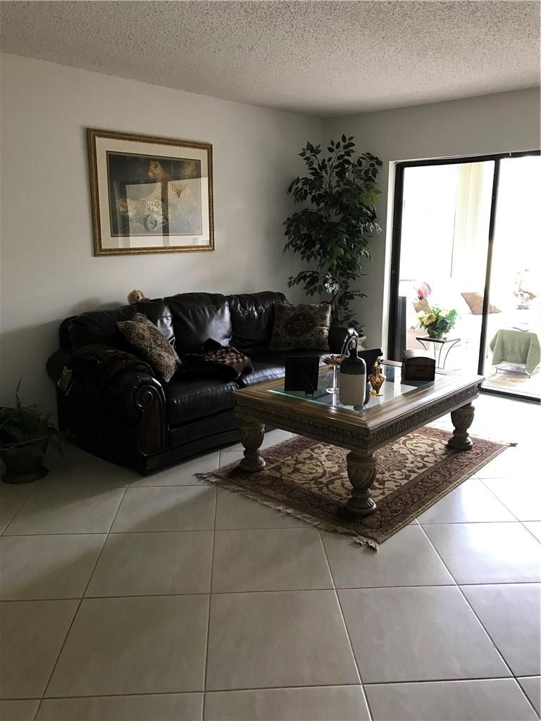 9270 Vista Del Lago, Unit 27E Boca Raton, FL 33428 - Photo 8 of 12 Photo 8