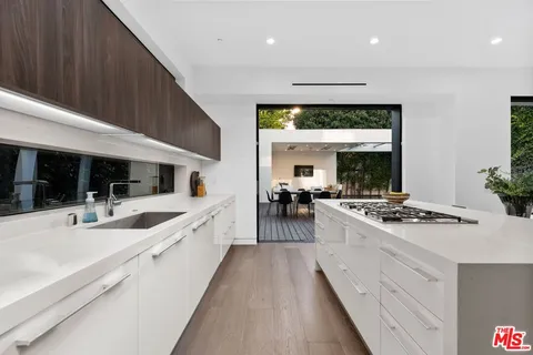 $3,995,000 | 1609 North Stanley Avenue, Los Angeles, CA 90046