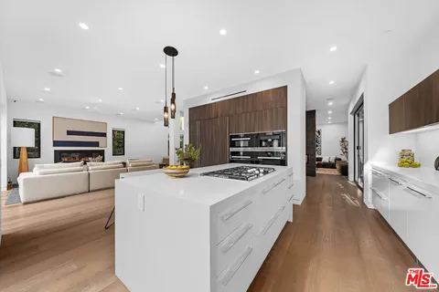 $3,995,000 | 1609 North Stanley Avenue, Los Angeles, CA 90046
