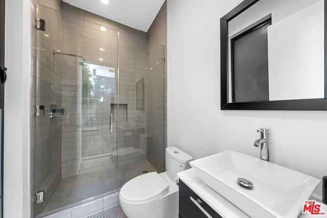 $3,995,000 | 1609 North Stanley Avenue, Los Angeles, CA 90046