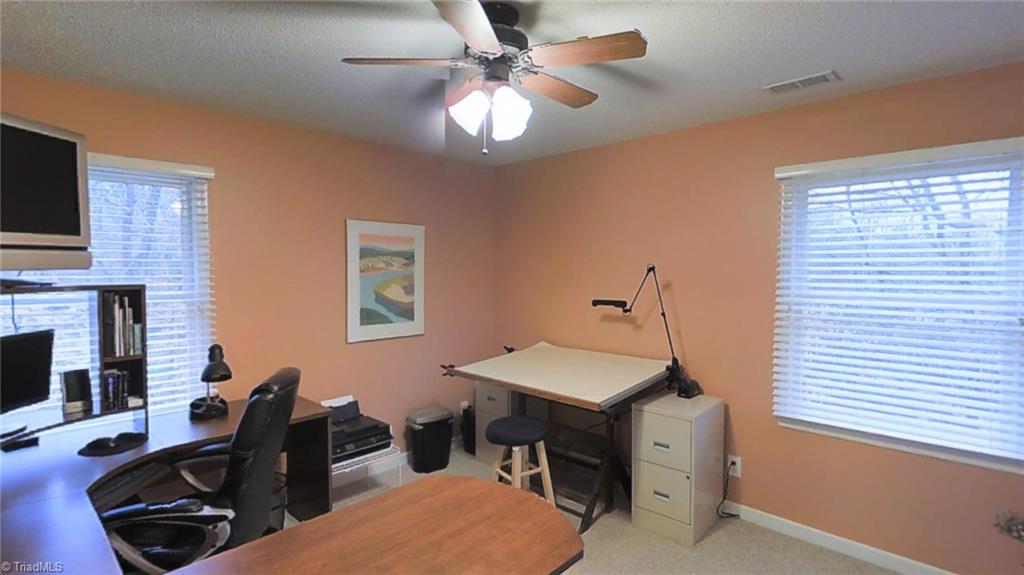5544 Folkstone Road Pfafftown, NC 27040 - Photo 17 of 29 Gallery Image 17