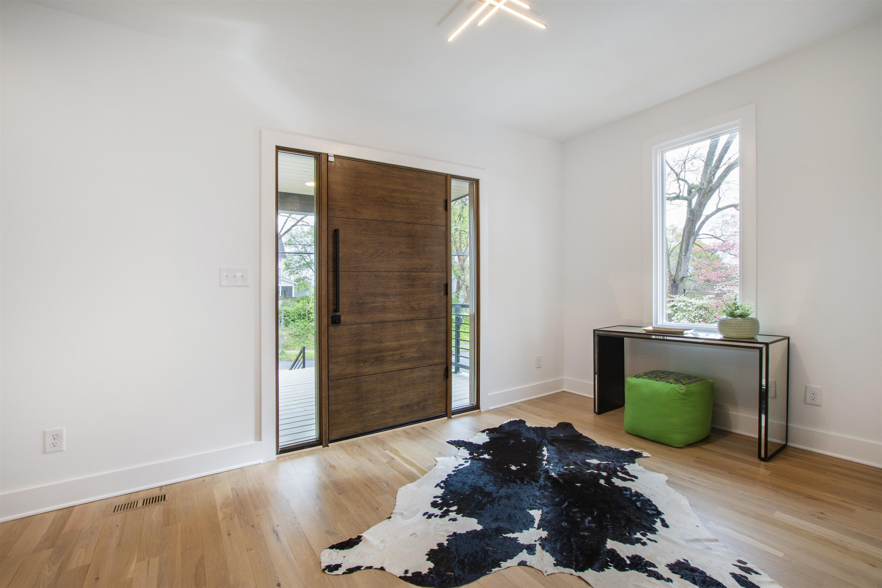 302 Glascock Street Raleigh, NC 27604 - Photo 8 of 46 Photo 8
