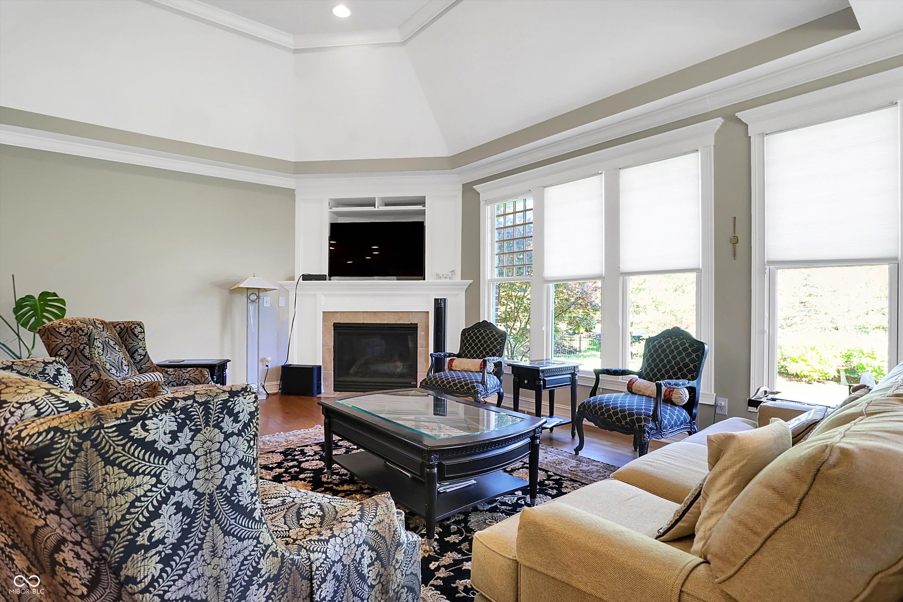 2022 Finchley Road Carmel, IN 46032 - Photo 19 of 68 Gallery Image 19
