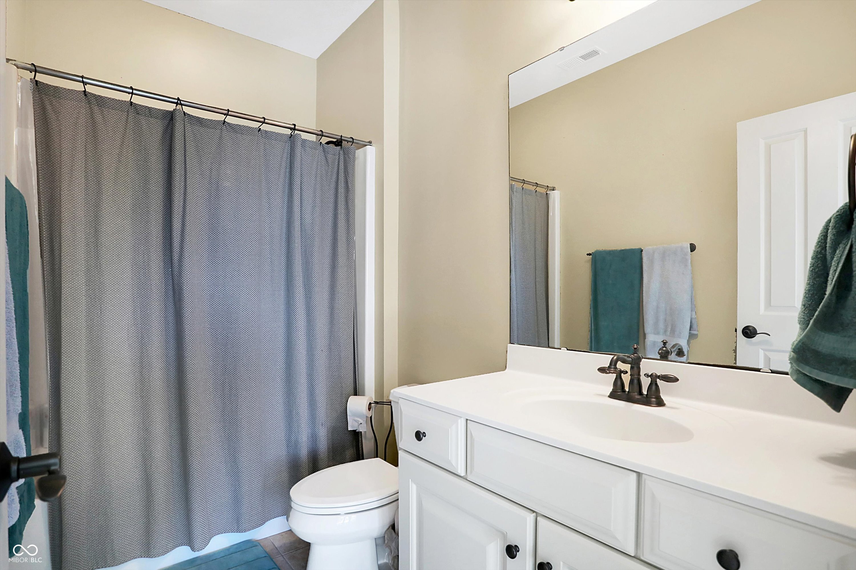 2022 Finchley Road Carmel, IN 46032 - Photo 36 of 68 Gallery Image 36