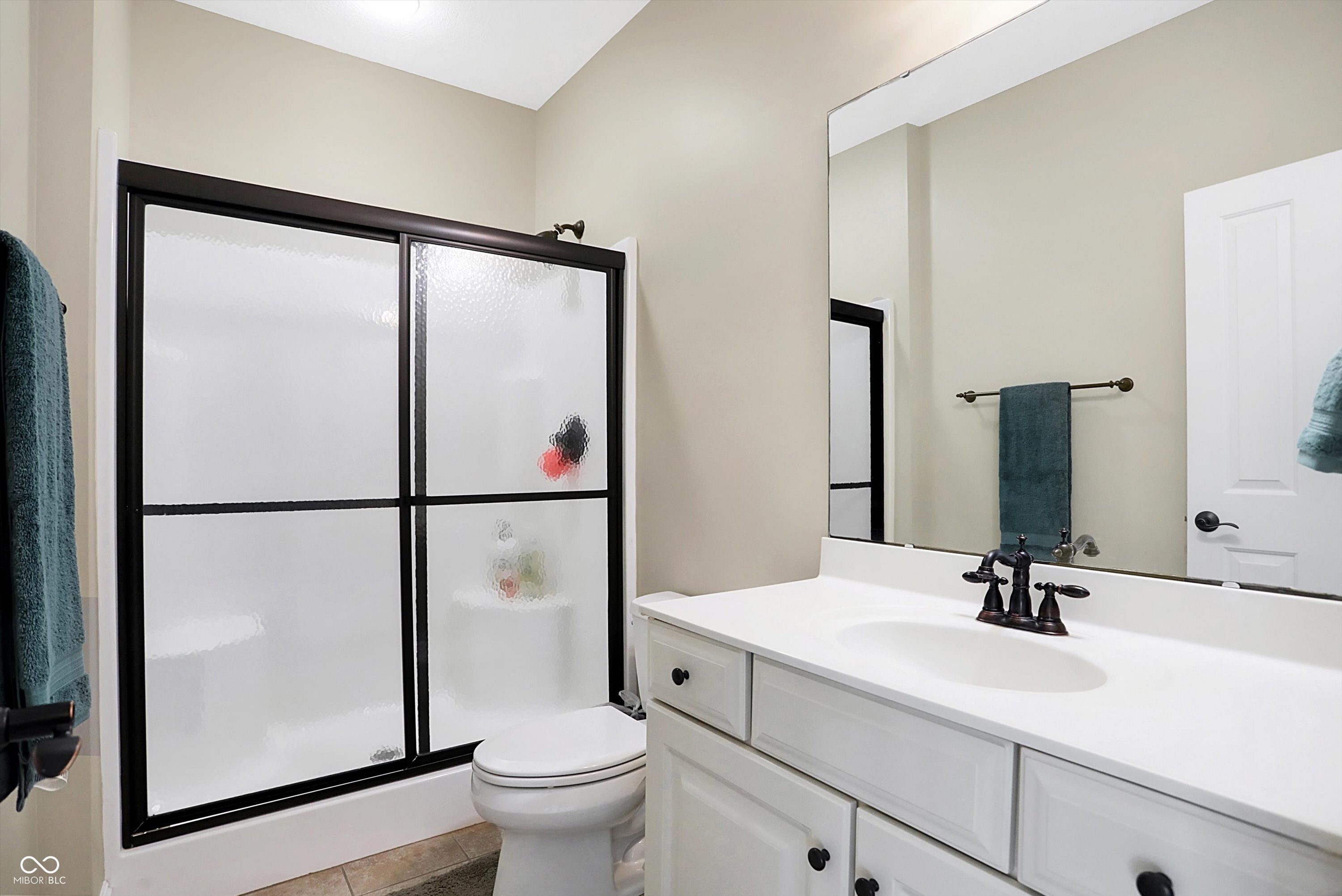 2022 Finchley Road Carmel, IN 46032 - Photo 39 of 68 Gallery Image 39